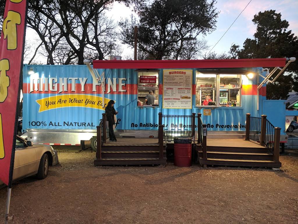 Mighty Fine Burgers | 620/2222, 6900 Ranch Rd 620 N, Austin, TX 78732, USA | Phone: (512) 528-5421