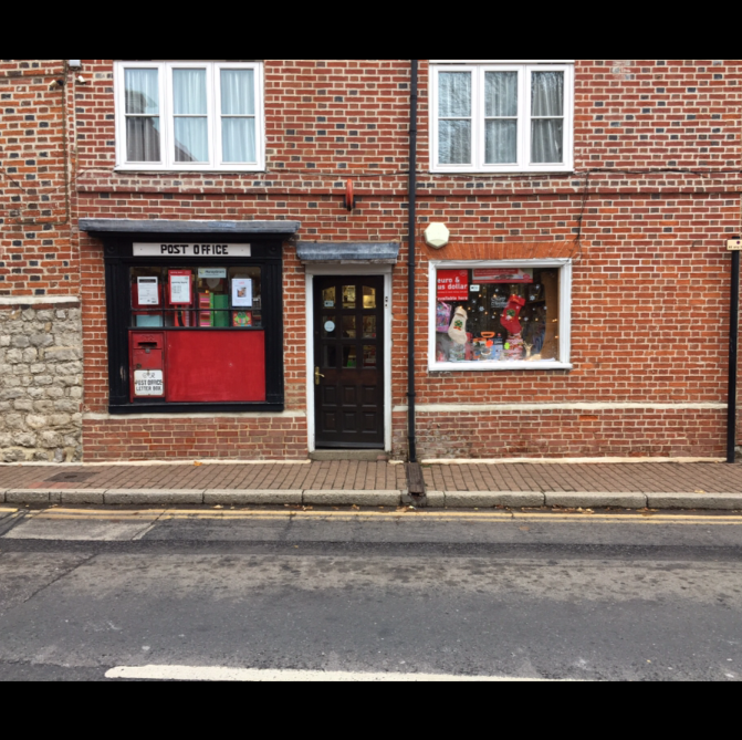 Wateringbury Post Office & Flanagan’s Local Produce Store | 192-194 Tonbridge Rd, Wateringbury, Maidstone ME18 5NL, UK | Phone: 01622 812291