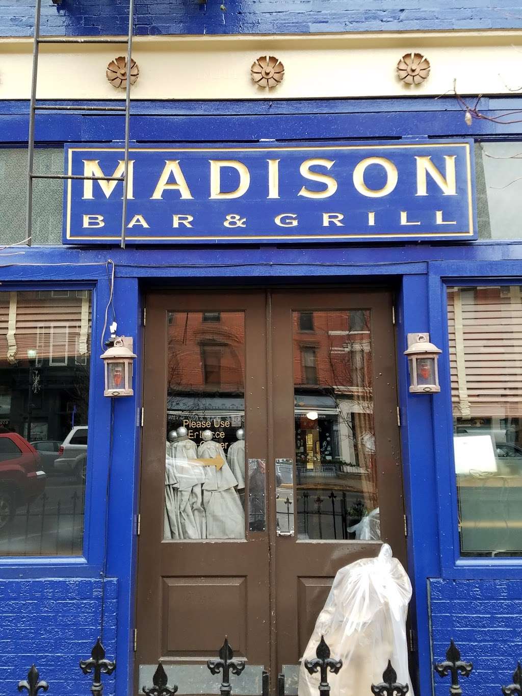 The Madison Bar & Grill | 1316 Washington St, Hoboken, NJ 07030, USA | Phone: (201) 386-0300