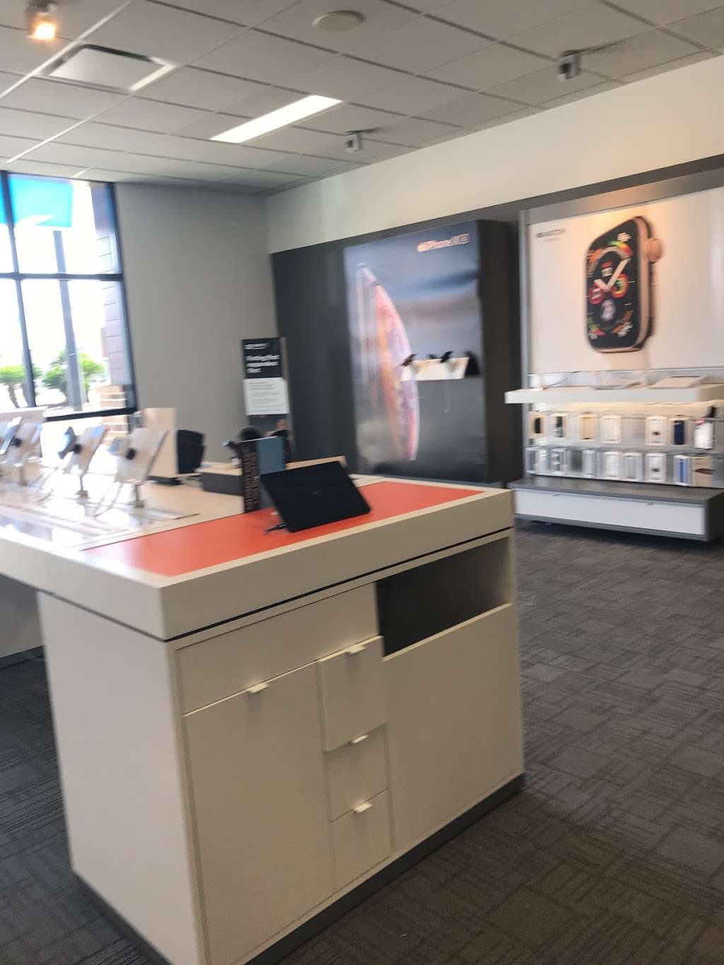 AT&T Store | 502 W Southline St, Cleveland, TX 77327, USA | Phone: (281) 432-2090