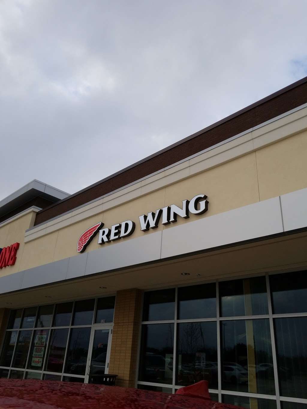 Red Wing | 3609 Business Center Dr Ste 120, Pearland, TX 77584, USA | Phone: (281) 412-0707