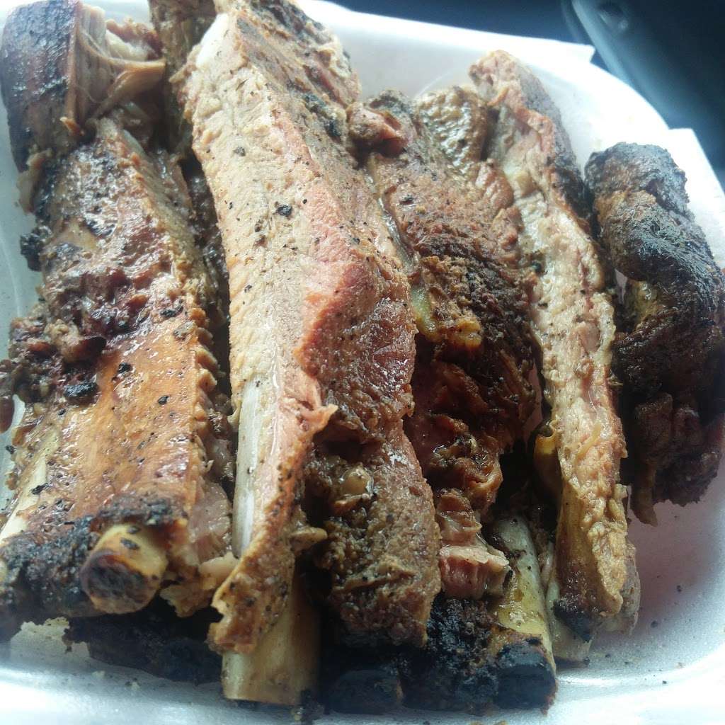 Big Daddys Barbeque | 1380 1st St N, Winter Haven, FL 33881 | Phone: (863) 294-8068