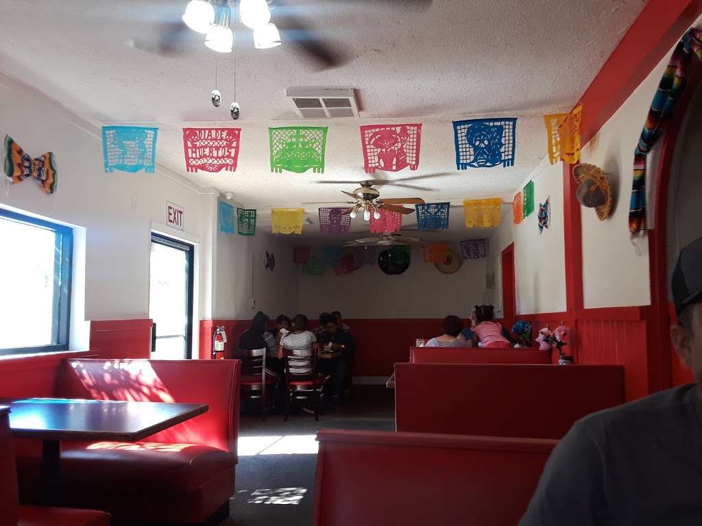 Los Charitos Mexican Food | 28539 CA-79, Winchester, CA 92596, USA