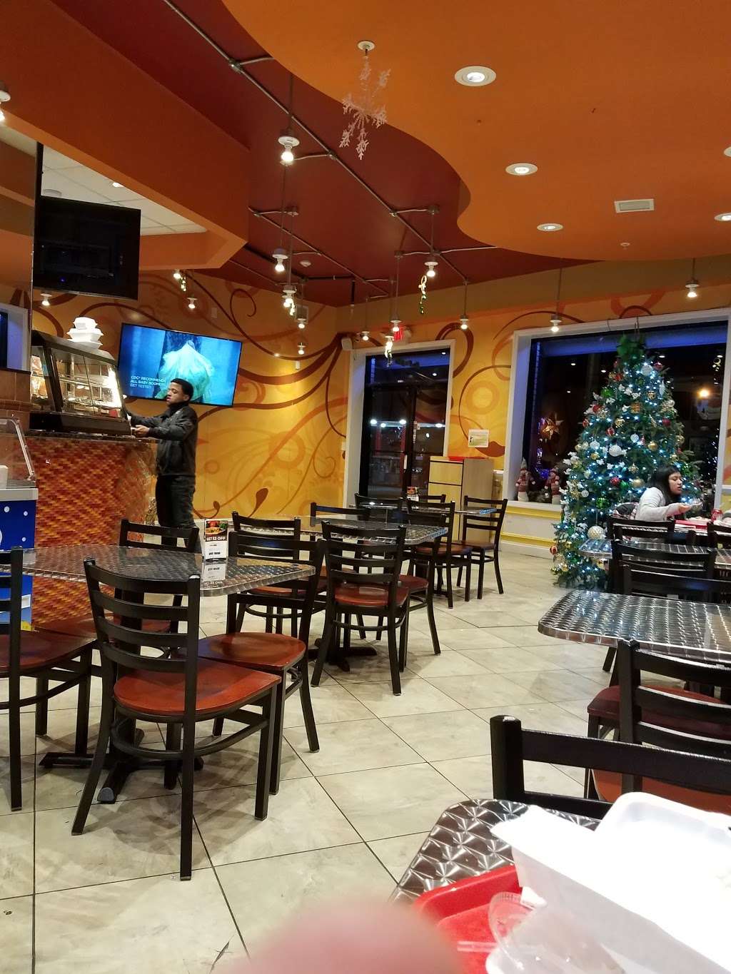 Cachapa Loka | 129-131 Bloomfield Ave, Newark, NJ 07104, USA | Phone: (862) 237-9400