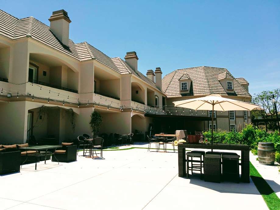 Inn at Churon Winery | 33233 Rancho California Rd, Temecula, CA 92591, USA | Phone: (951) 694-9070