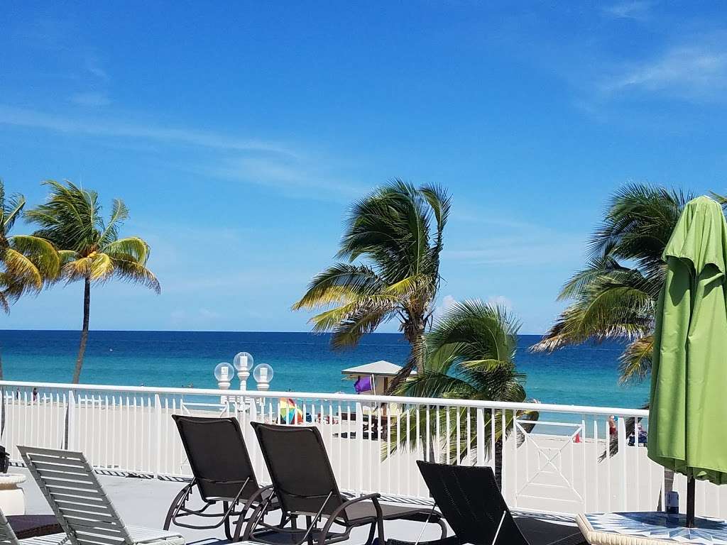 LaTerrace Oceanfront Hotel | 600 N Surf Rd, Hollywood, FL 33019, USA | Phone: (954) 925-8757