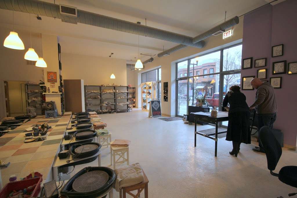 Lincoln Square Pottery Studio- Learning Center | 4150 N Lincoln Ave, Chicago, IL 60618, USA | Phone: (773) 248-4430