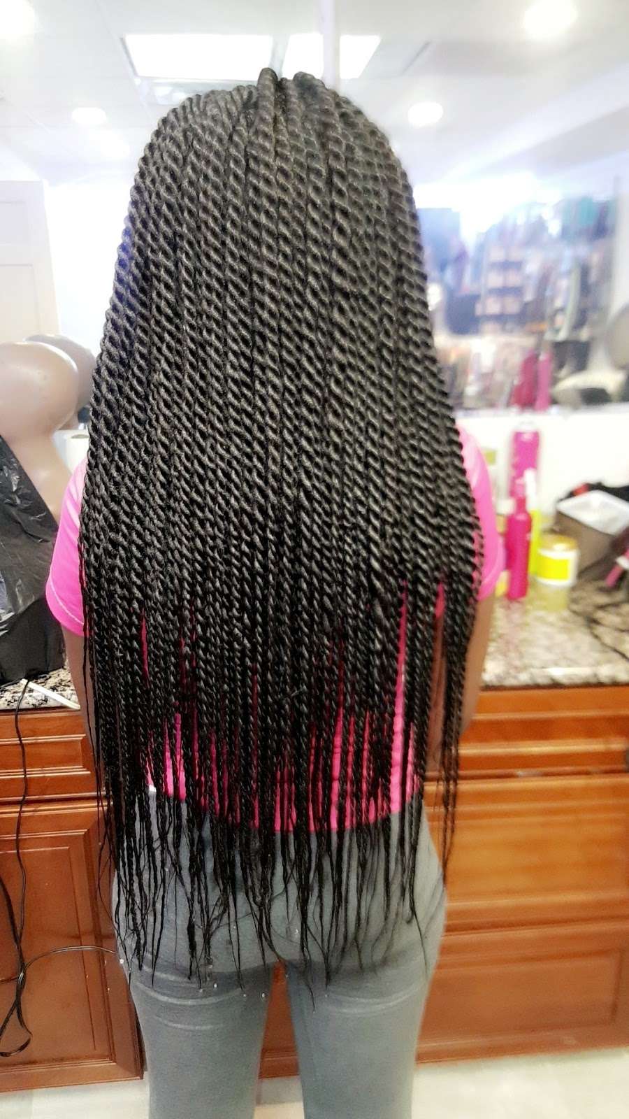 HAWISH HAIR BRAIDING AND WEAVING SALON | 4711, 5703 Edsall Rd, Alexandria, VA 22304 | Phone: (571) 970-0924