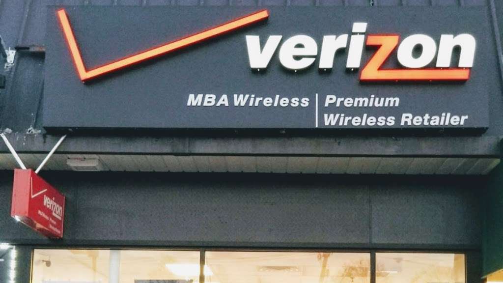 Verizon Authorized Retailer, MBA Wireless (Eltingville) | 4348 Amboy Rd, Staten Island, NY 10312, USA | Phone: (718) 689-0230