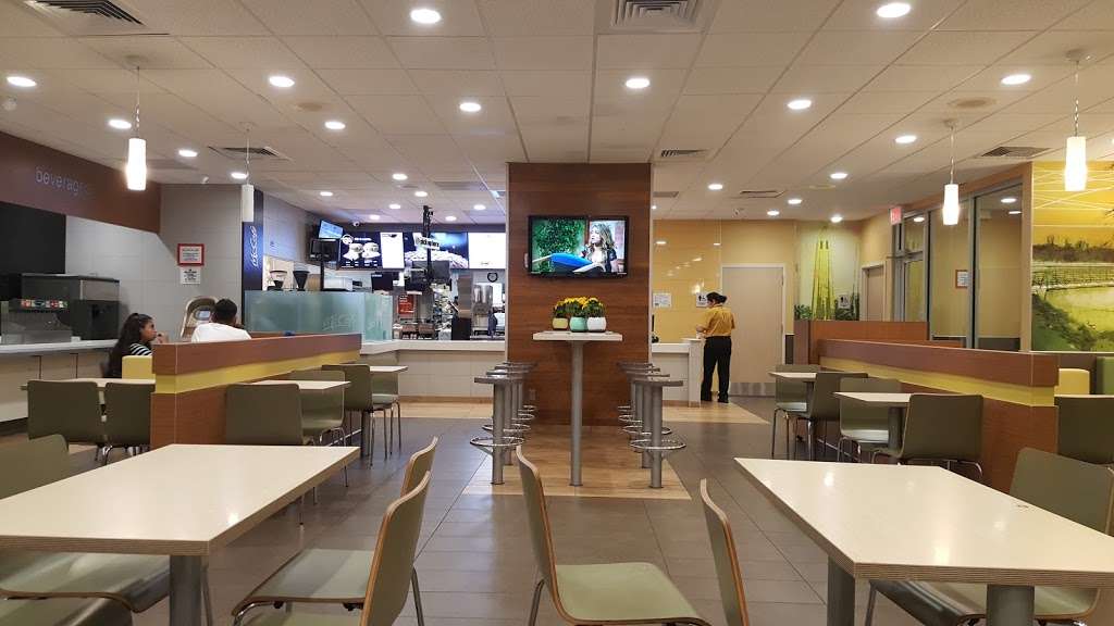 McDonalds | 1075 Route 1 S, Edison, NJ 08837 | Phone: (732) 516-0505