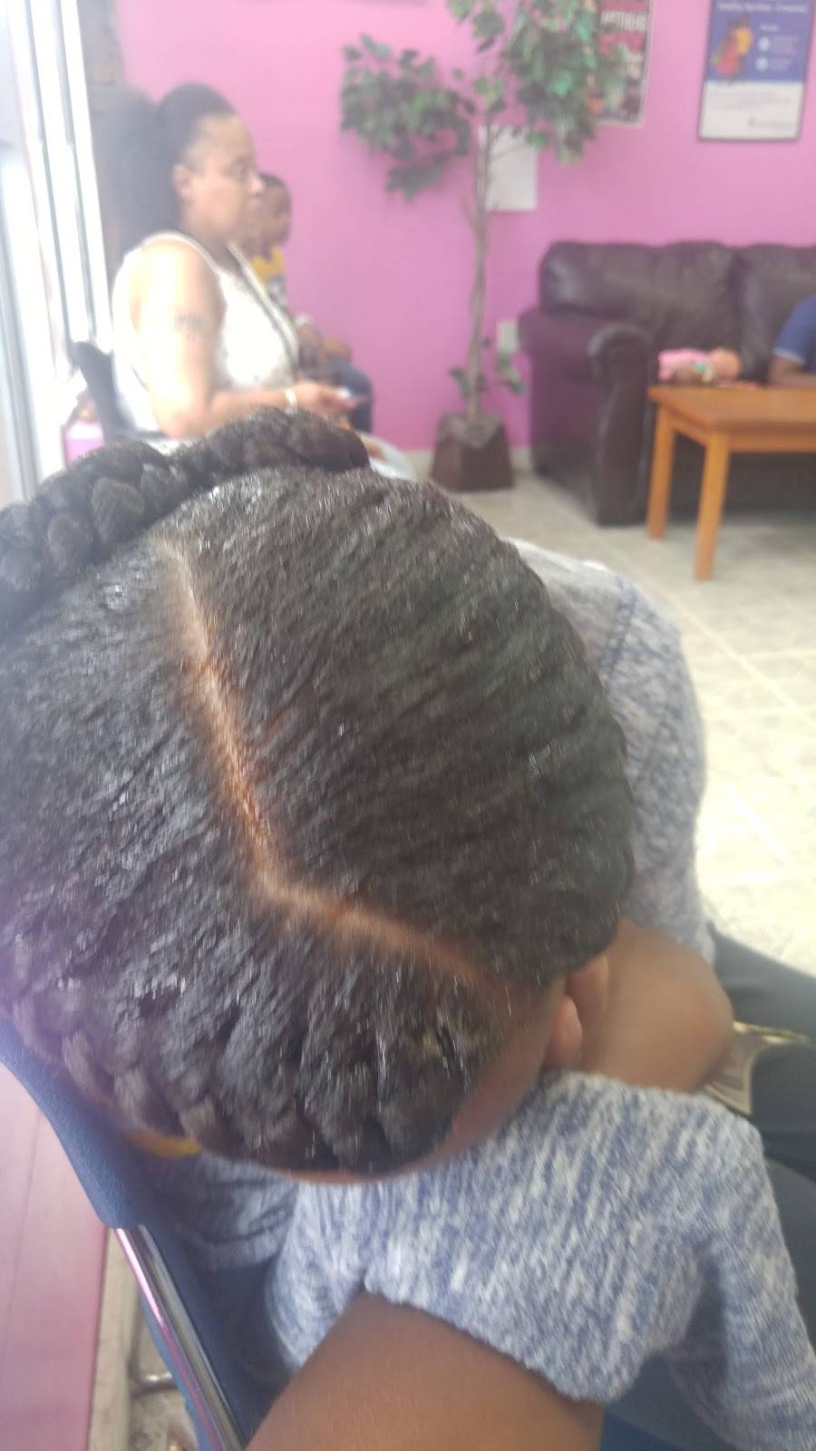 Bijoux African Hair Braiding | 1104 N 25th St, Richmond, VA 23223, USA | Phone: (804) 644-6224