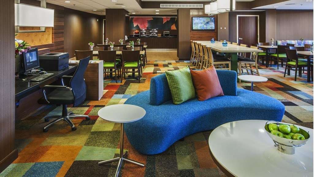 Fairfield Inn by Marriott East Rutherford Meadowlands | 850 Paterson Plank Rd, East Rutherford, NJ 07073, USA | Phone: (201) 507-5222