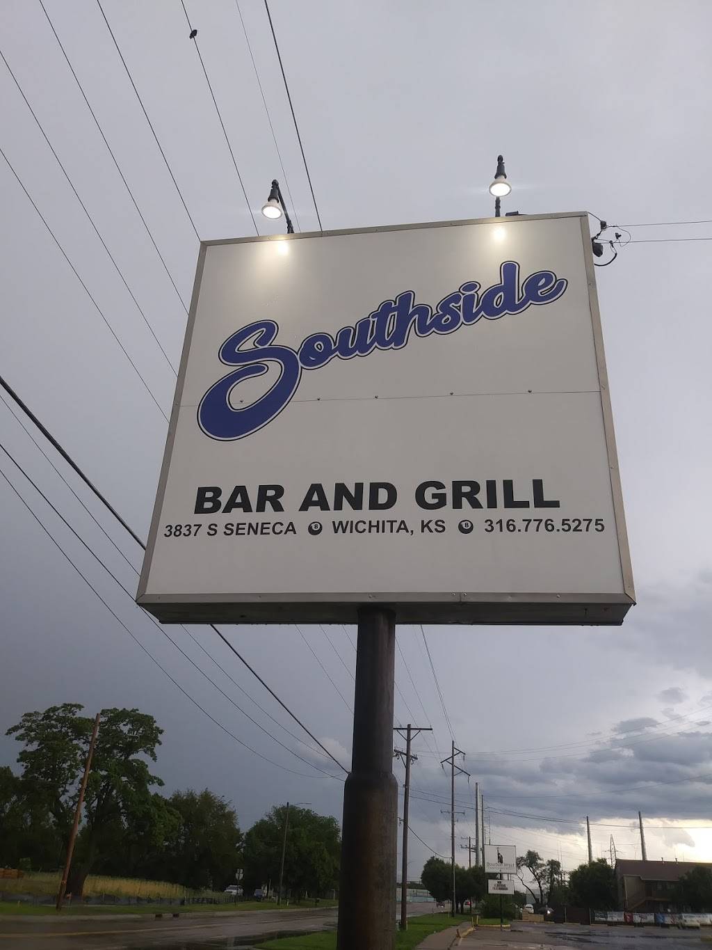 Southside Bar And Grill | 3837 S Seneca St, Wichita, KS 67216 | Phone: (316) 776-5275