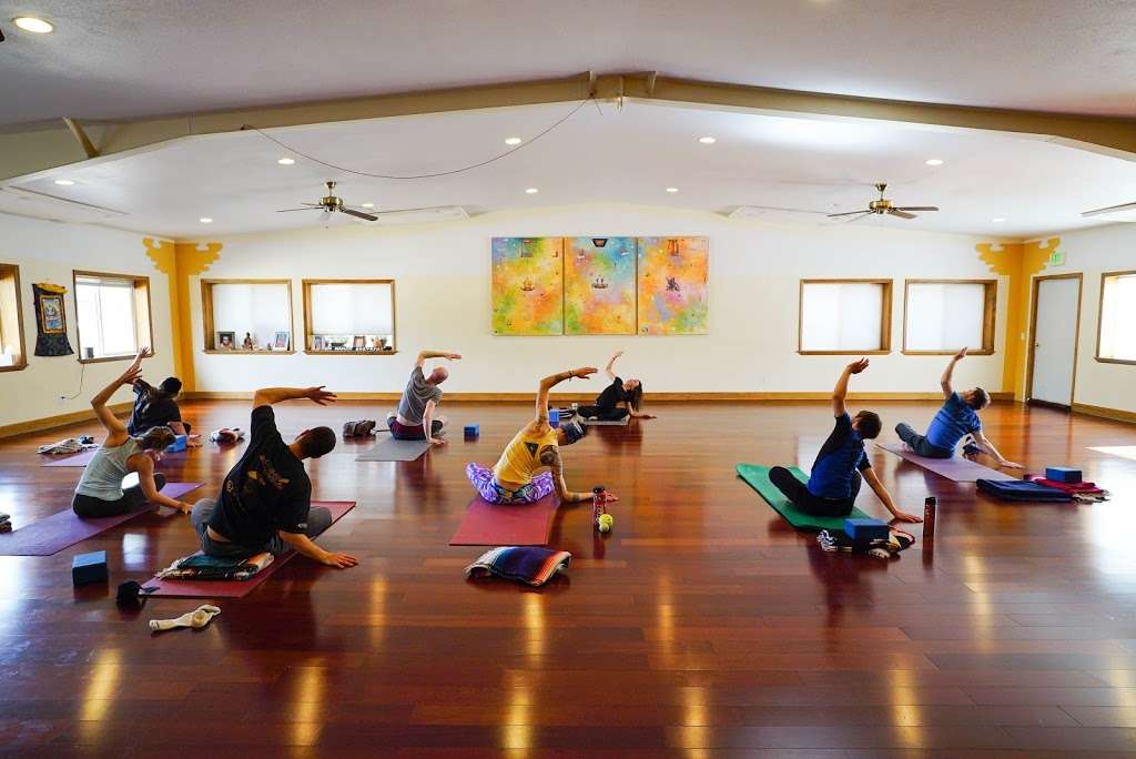 Shoshoni Yoga Retreat | 1400 Shoshoni Camp Road, Rollinsville, CO 80474, USA | Phone: (303) 642-0116