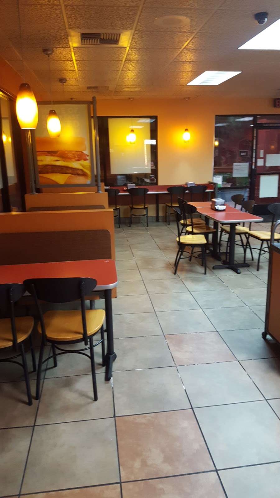 Jack in the Box | 1125 W Arrow Hwy, San Dimas, CA 91773, USA | Phone: (909) 394-1919