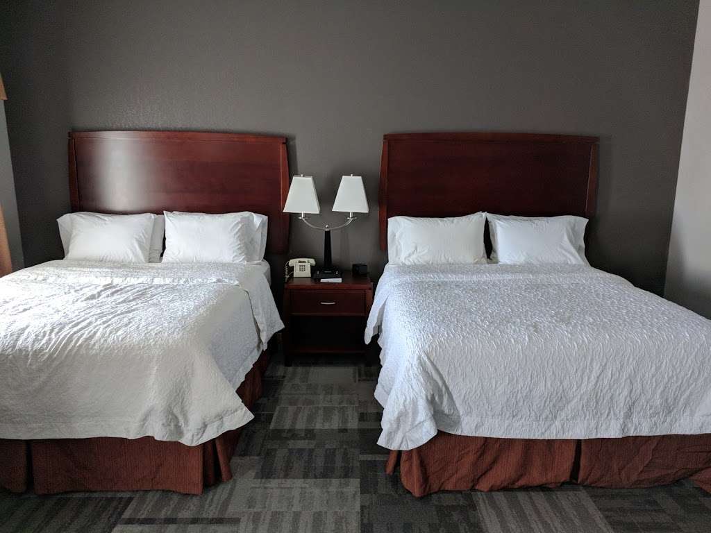 Hampton Inn & Suites Indianapolis/Brownsburg | 41 Maplehurst Dr, Brownsburg, IN 46112 | Phone: (317) 852-5800