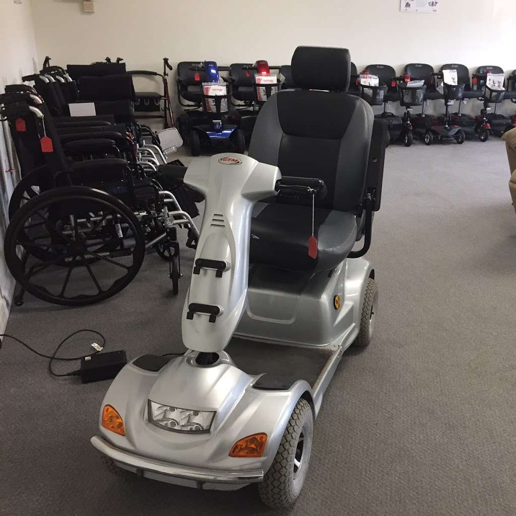 MobilityAmericaOnline.com - Scooters, Power Wheelchairs and more