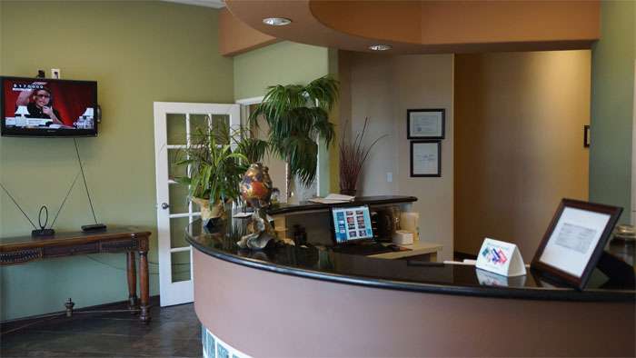 Hidden Valley Dentistry | 1161 Hidden Valley Pkwy # 106, Norco, CA 92860, USA | Phone: (951) 582-0200