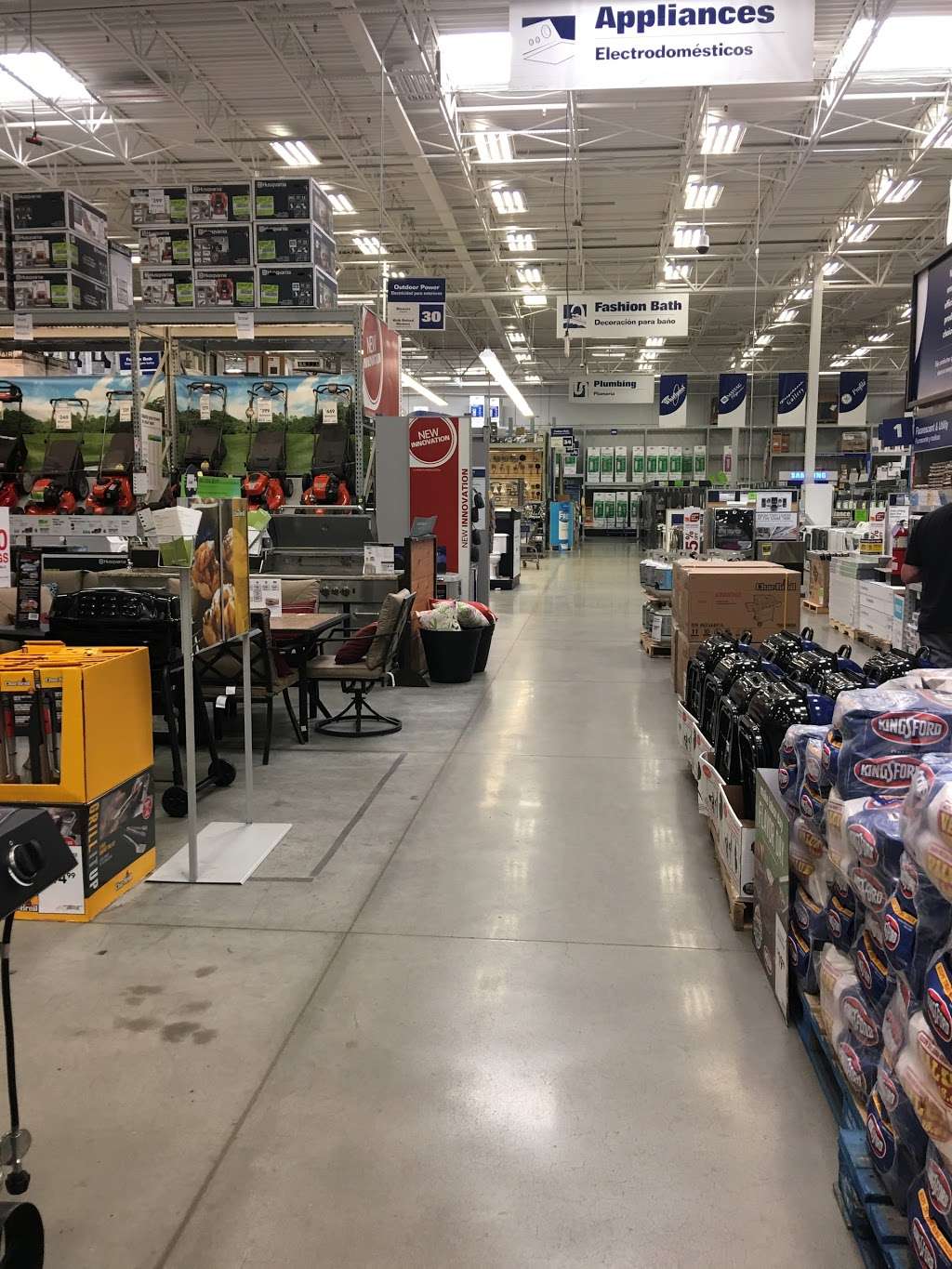 Lowes Home Improvement | 27847 Greenspot Rd, Highland, CA 92346, USA | Phone: (909) 557-9010