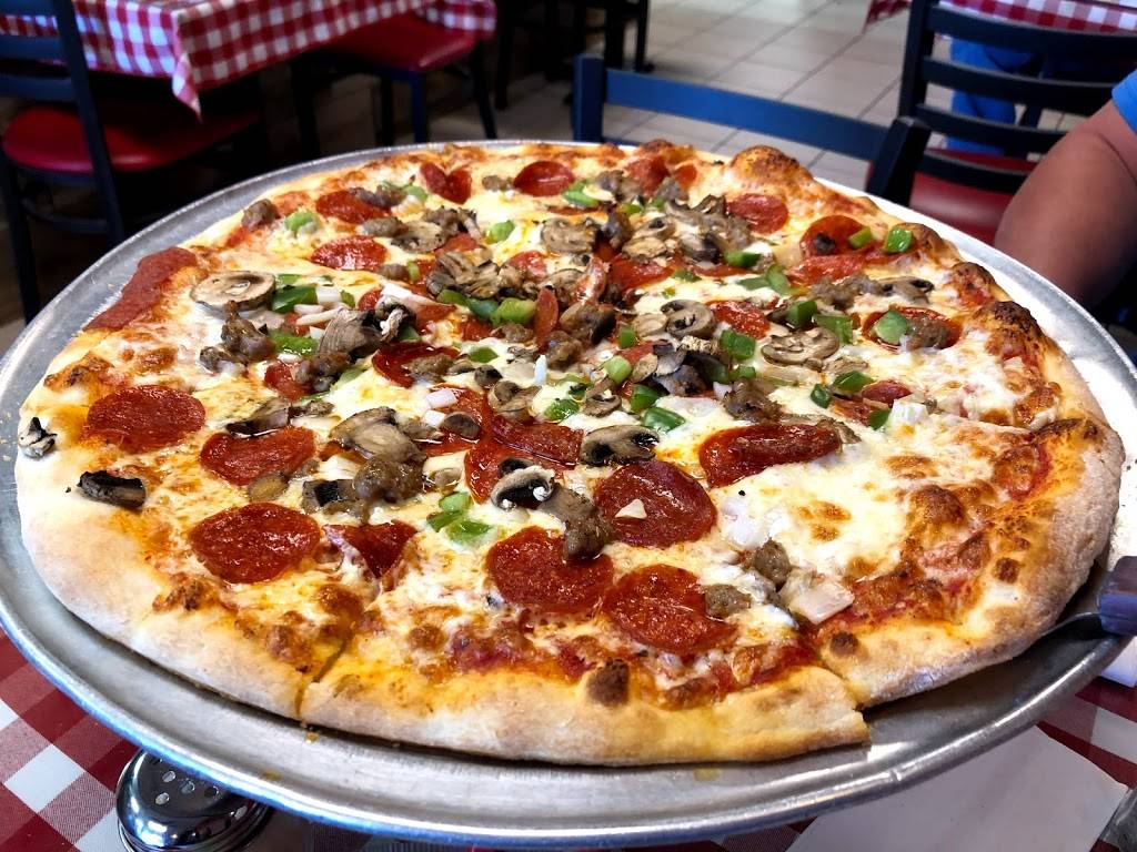 Horizon Pizzeria | 1550 W Horizon Ridge Pkwy F, Henderson, NV 89012, USA | Phone: (702) 897-1070