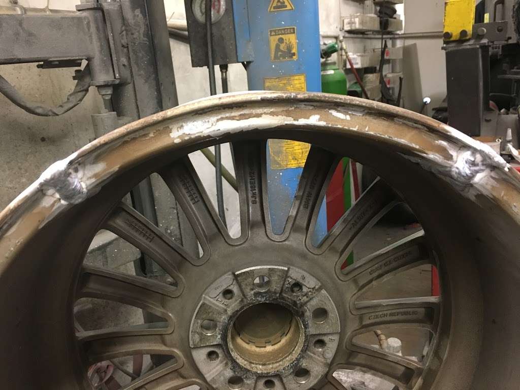 Farrar Wheel Repair | 2308 S Morgantown Rd, Greenwood, IN 46143, USA | Phone: (317) 534-8198