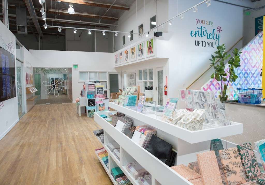 Erin Condren Design | 4860 W 147th St, Hawthorne, CA 90250, USA | Phone: (310) 220-2362