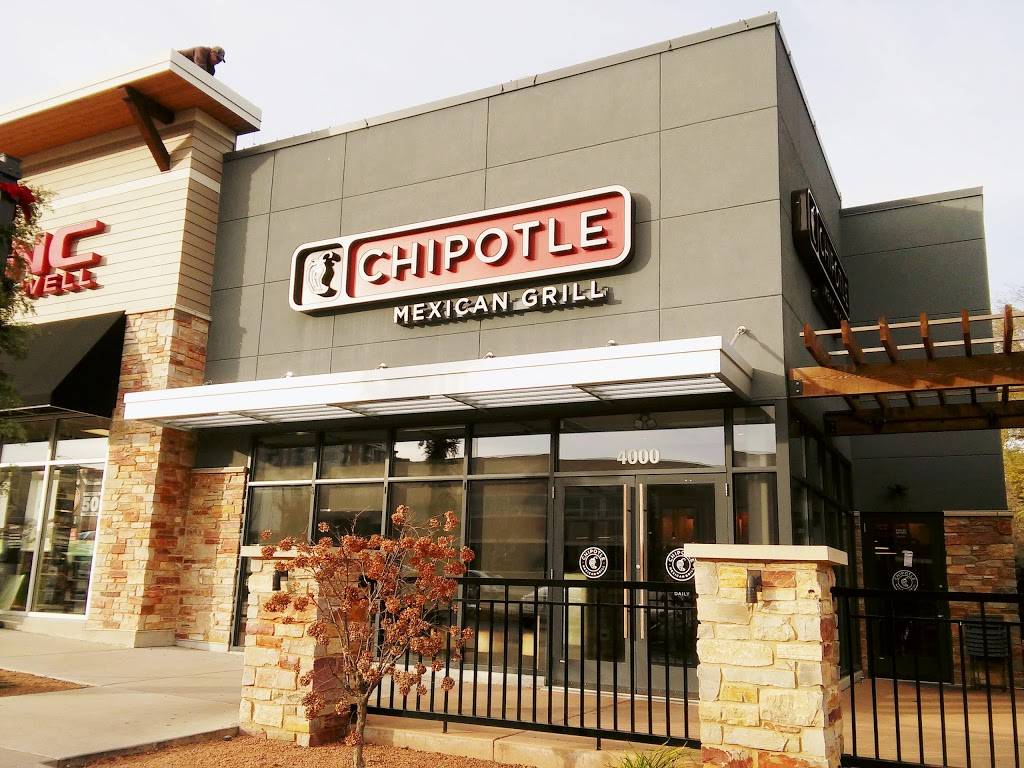 Chipotle Mexican Grill | 4000 University Ave, Madison, WI 53705, USA | Phone: (608) 233-4305