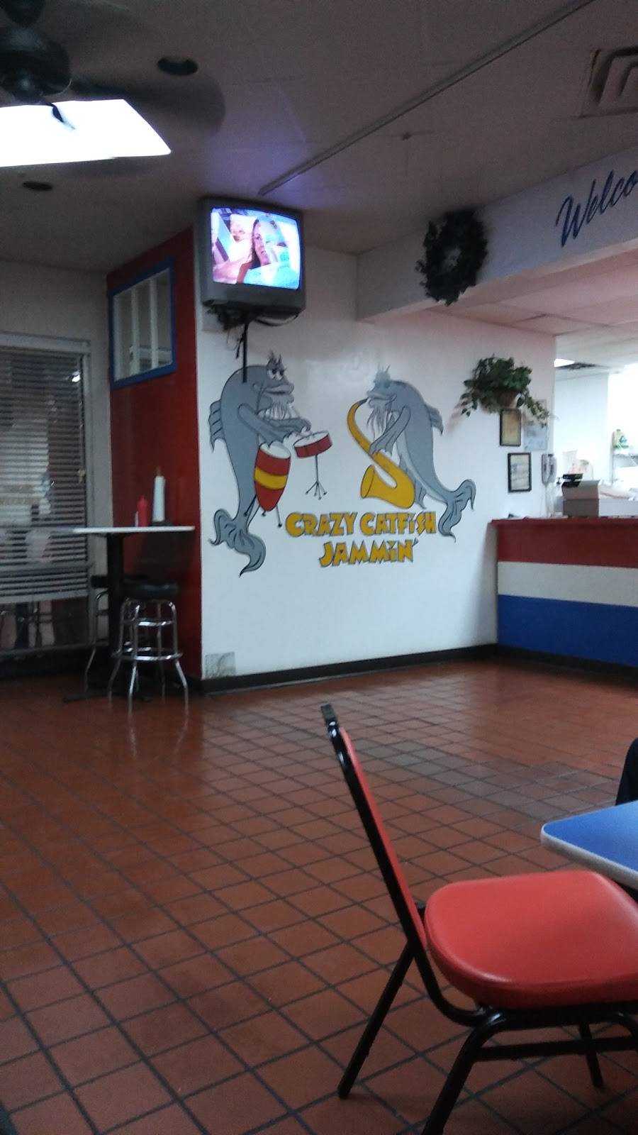 Crazy Catfish Restaurant | 1410 W Buckingham Rd, Garland, TX 75042, USA | Phone: (972) 487-2100