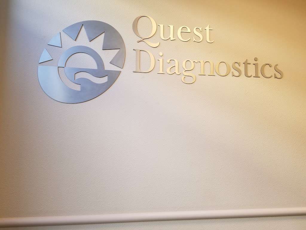 Quest Diagnostics Santa Clarita Town Center Drive - Employer Dru | 24305 Town Center Dr Ste 140, Santa Clarita, CA 91355, USA | Phone: (661) 259-7520