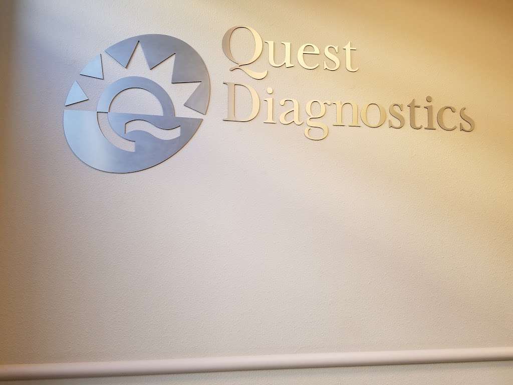 Quest Diagnostics Santa Clarita Town Center Drive - Employer Dru | 24305 Town Center Dr Ste 140, Santa Clarita, CA 91355 | Phone: (661) 259-7520