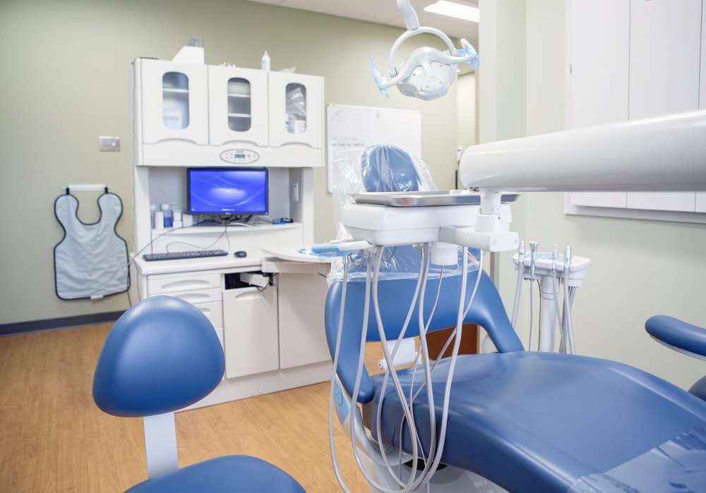 Emergency Dentist 24/7 | 701 US-41, Schererville, IN 46375 | Phone: (888) 896-1427