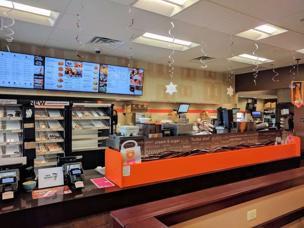 Dunkin Donuts | 3980 IL-22, Long Grove, IL 60047 | Phone: (847) 320-1174