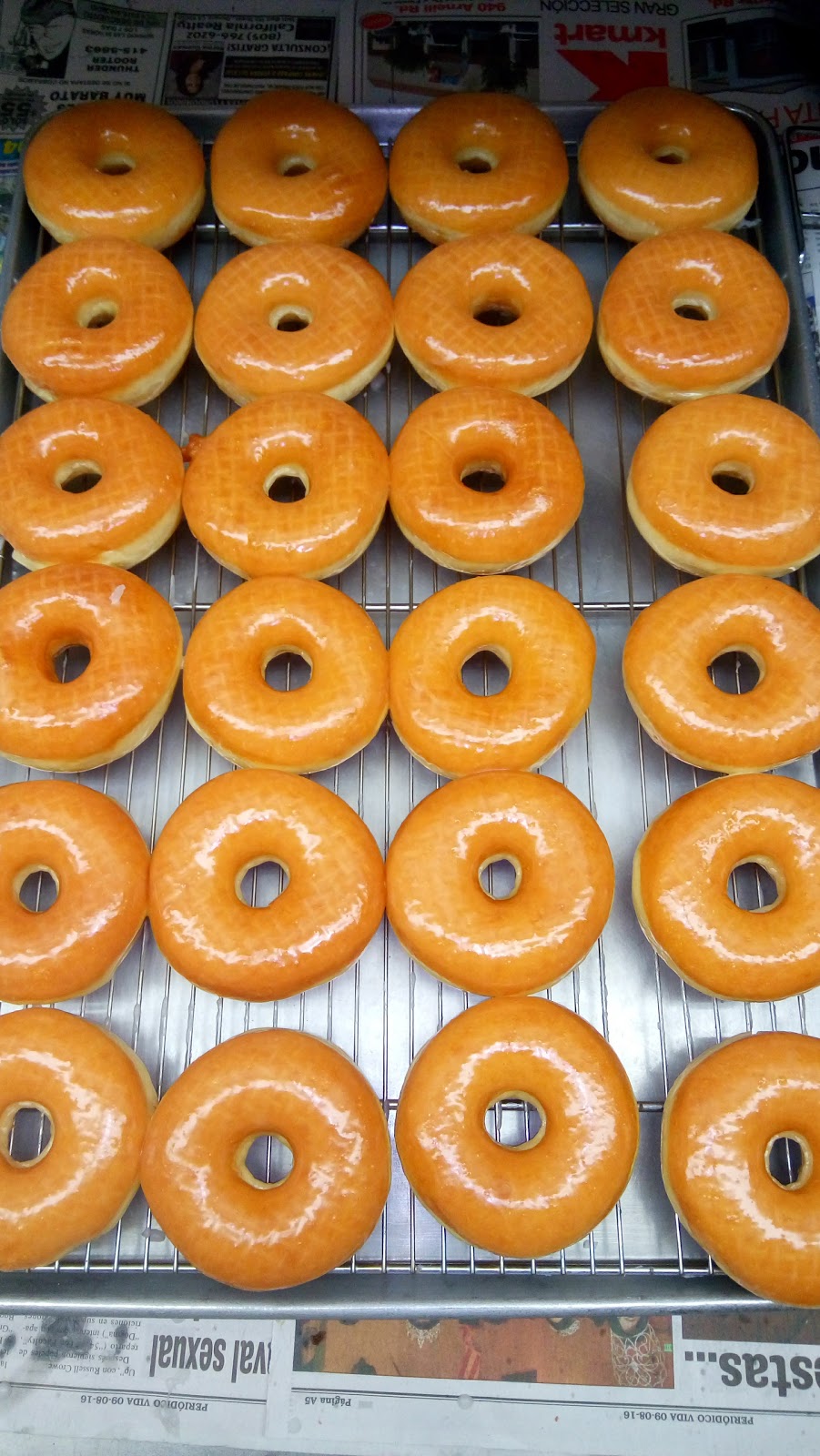 Terrys Donuts | 205 W Pleasant Valley Rd, Oxnard, CA 93033, USA | Phone: (805) 483-0037
