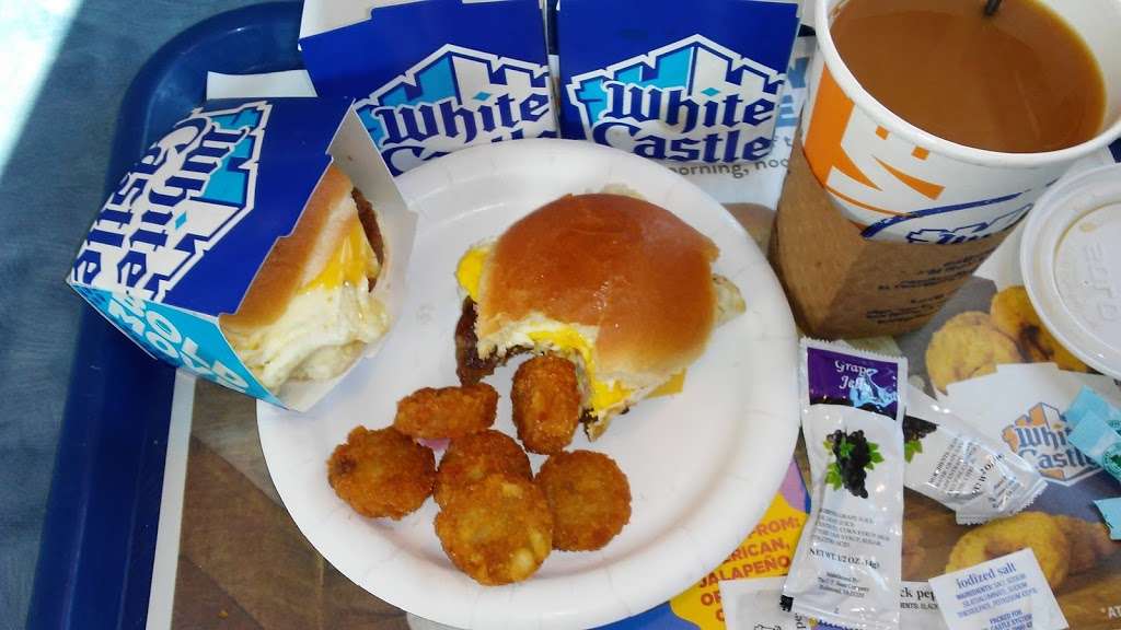 White Castle | 3132 Harlem Ave, Chicago, IL 60634 | Phone: (773) 889-1358