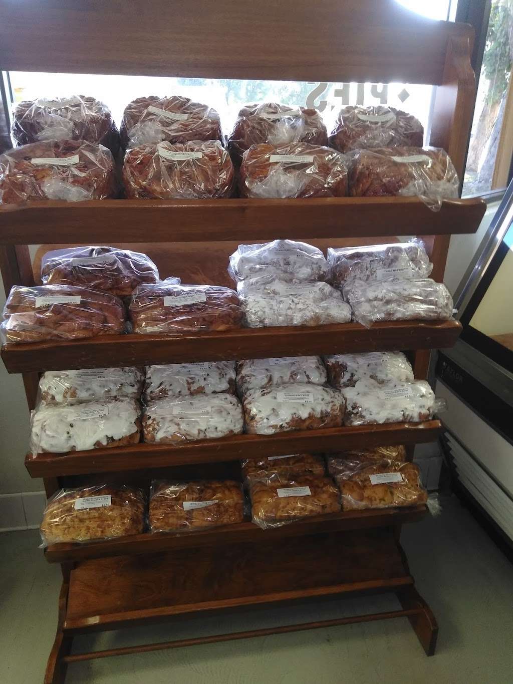 Muffin Top Bakery | 1735 Spruce St # J, Riverside, CA 92507, USA | Phone: (951) 222-0377