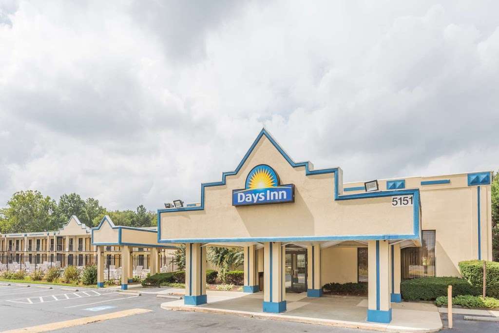 Days Inn by Wyndham Camp Springs Andrews AFB | 5151 Allentown Rd, Camp Springs, MD 20746, USA | Phone: (301) 899-7700