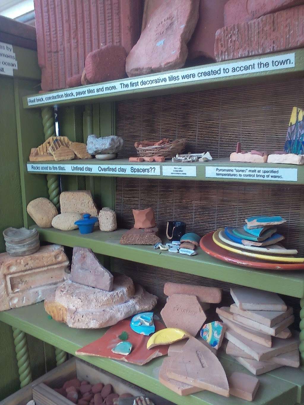 Silver Canyon Pottery | 22 Pebbly Beach Rd, Avalon, CA 90704 | Phone: (310) 765-6455