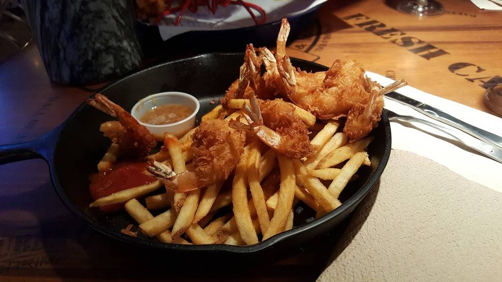 Bubba Gump Shrimp Co. | 250 N Atlantic Ave Suite 120, Daytona Beach, FL 32118, USA | Phone: (386) 947-8433