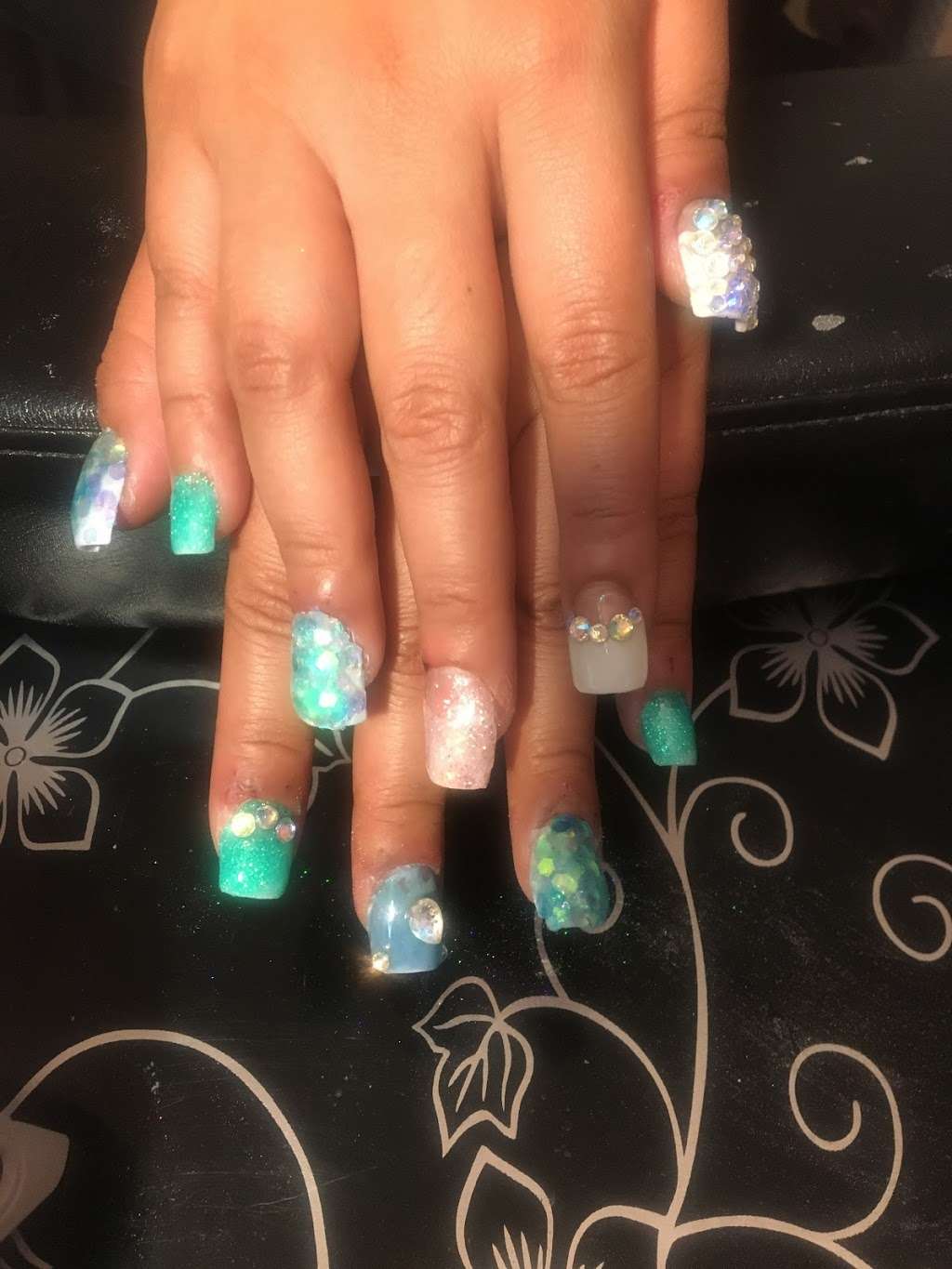 Tyneara DaVinci | Philadelphia, PA 19111, USA | Phone: (215) 866-1266