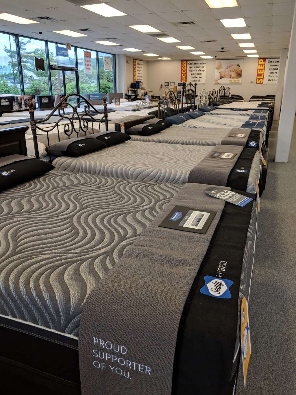 Mattress Warehouse of York - Galleria | 2915 Whiteford Rd, York, PA 17402, USA | Phone: (717) 757-3818