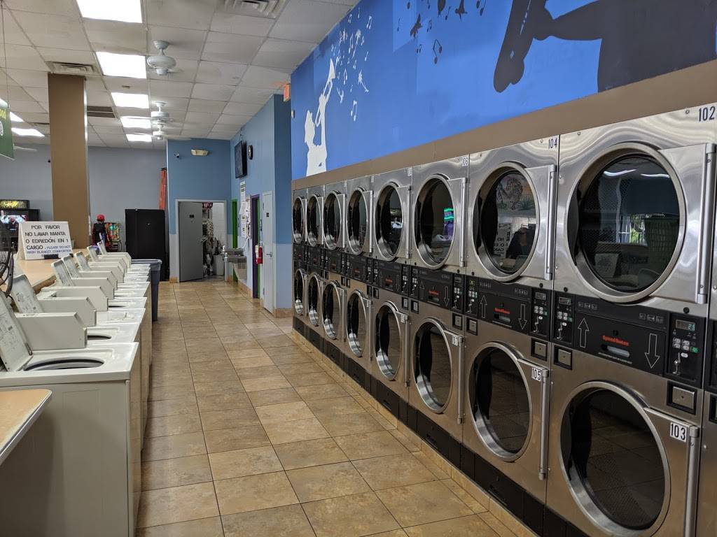 CT Laundry | 111 W William Cannon Dr #308, Austin, TX 78745, USA | Phone: (512) 912-9096