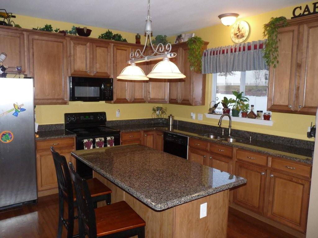 3 Rivers Solid Surface & Remodeling | 915 Fairway Park Dr, Madison, IL 62060 | Phone: (618) 875-9250