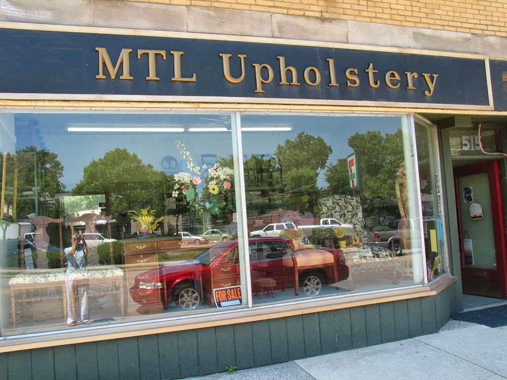 MTL Upholstering | 636 Busse Hwy, Park Ridge, IL 60068, USA | Phone: (847) 692-6403