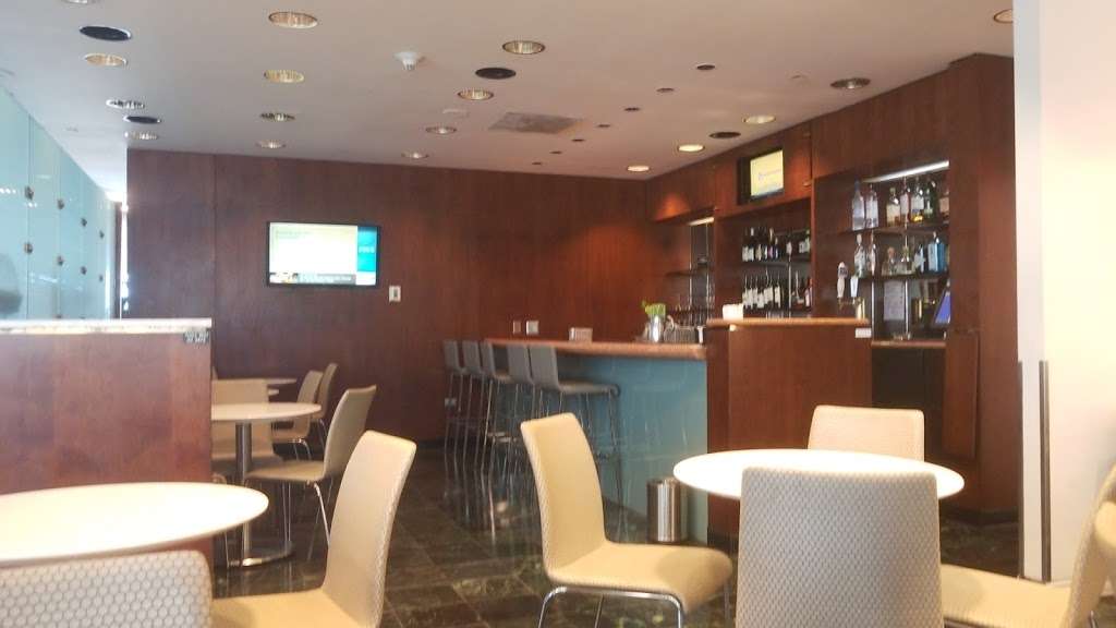 United Club - Terminal B | 9736 Orlando International Airport Tram, Orlando, FL 32827, USA | Phone: (859) 414-1489