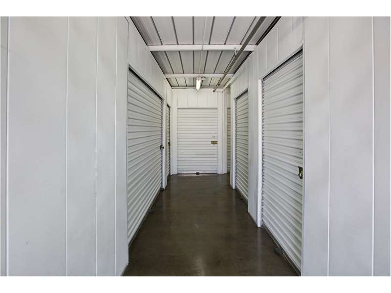Extra Space Storage | 2801 Thornton Ave, Burbank, CA 91504 | Phone: (818) 845-4874