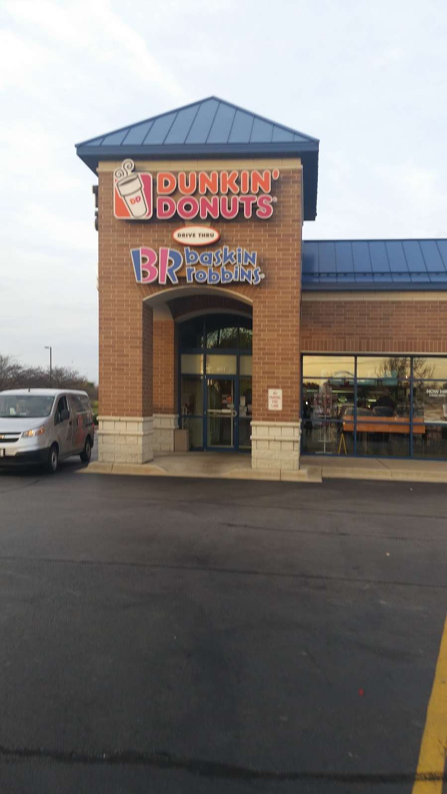 Dunkin Donuts | 955 Brook Forest Ave, Shorewood, IL 60404 | Phone: (815) 609-5570