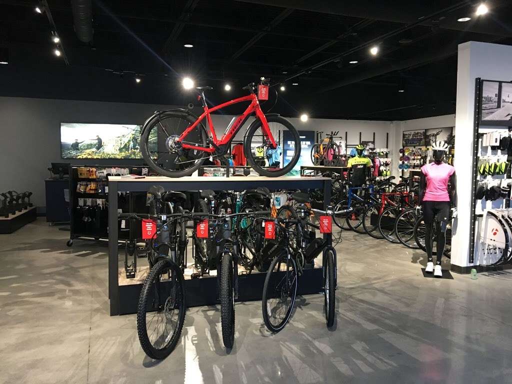 trek store west