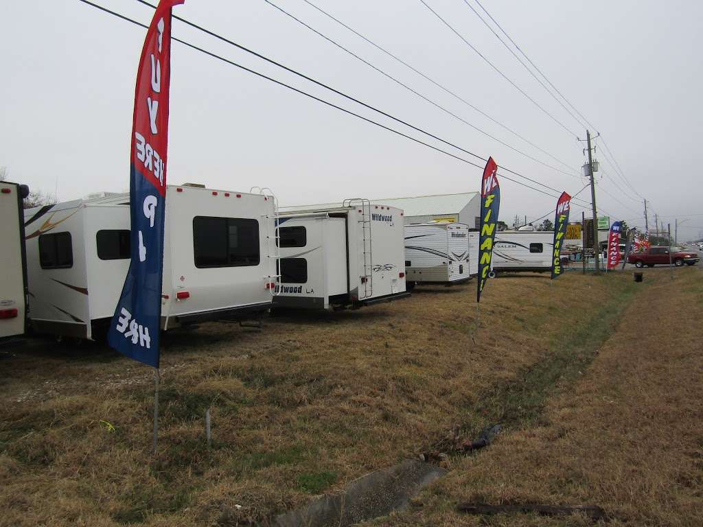 713campers.Net | 3555 TX-146, Bacliff, TX 77518, USA | Phone: (713) 226-7377