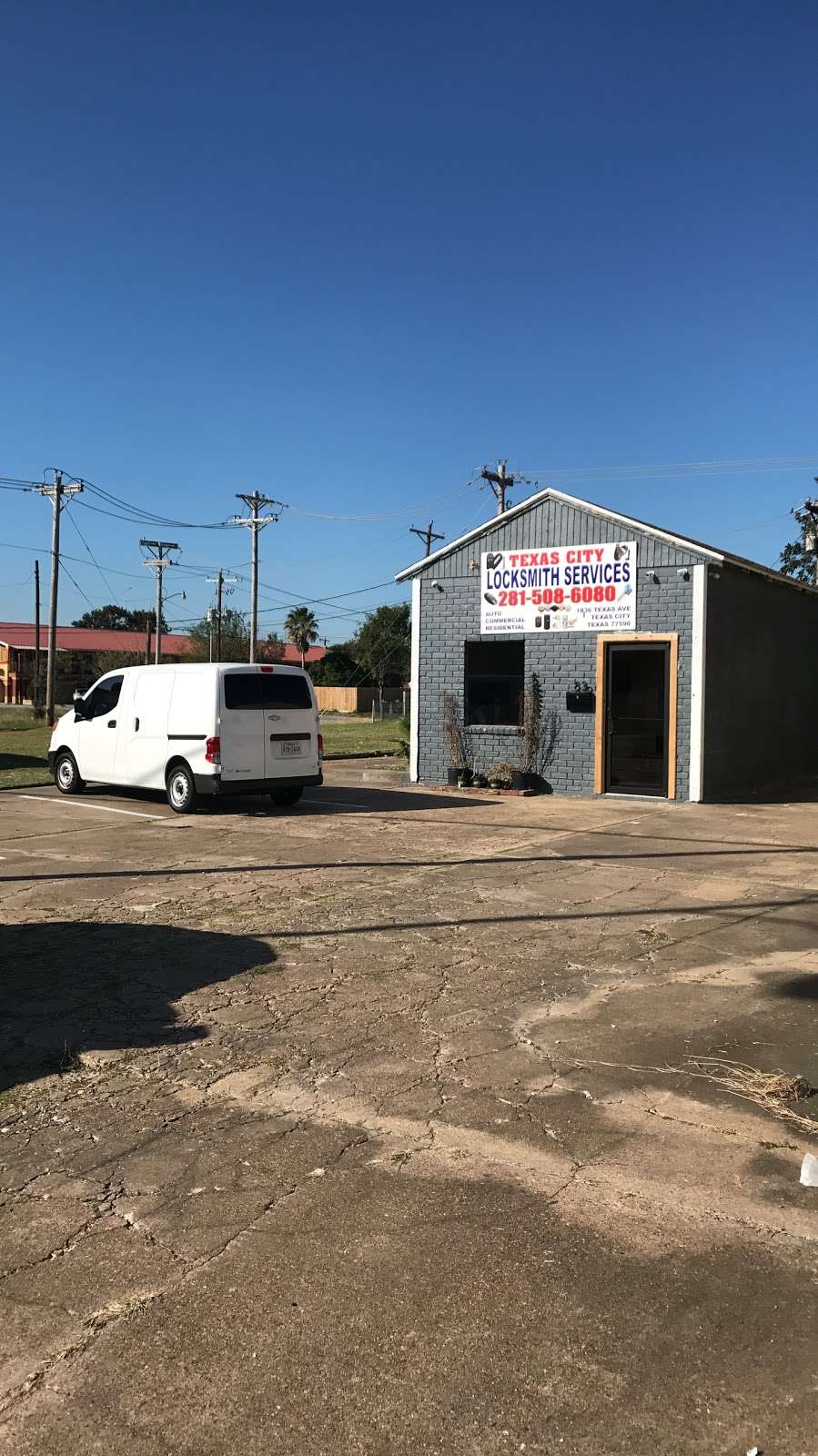 Locksmith Services | 1836 Texas Ave, Texas City, TX 77590, USA | Phone: (409) 502-3238