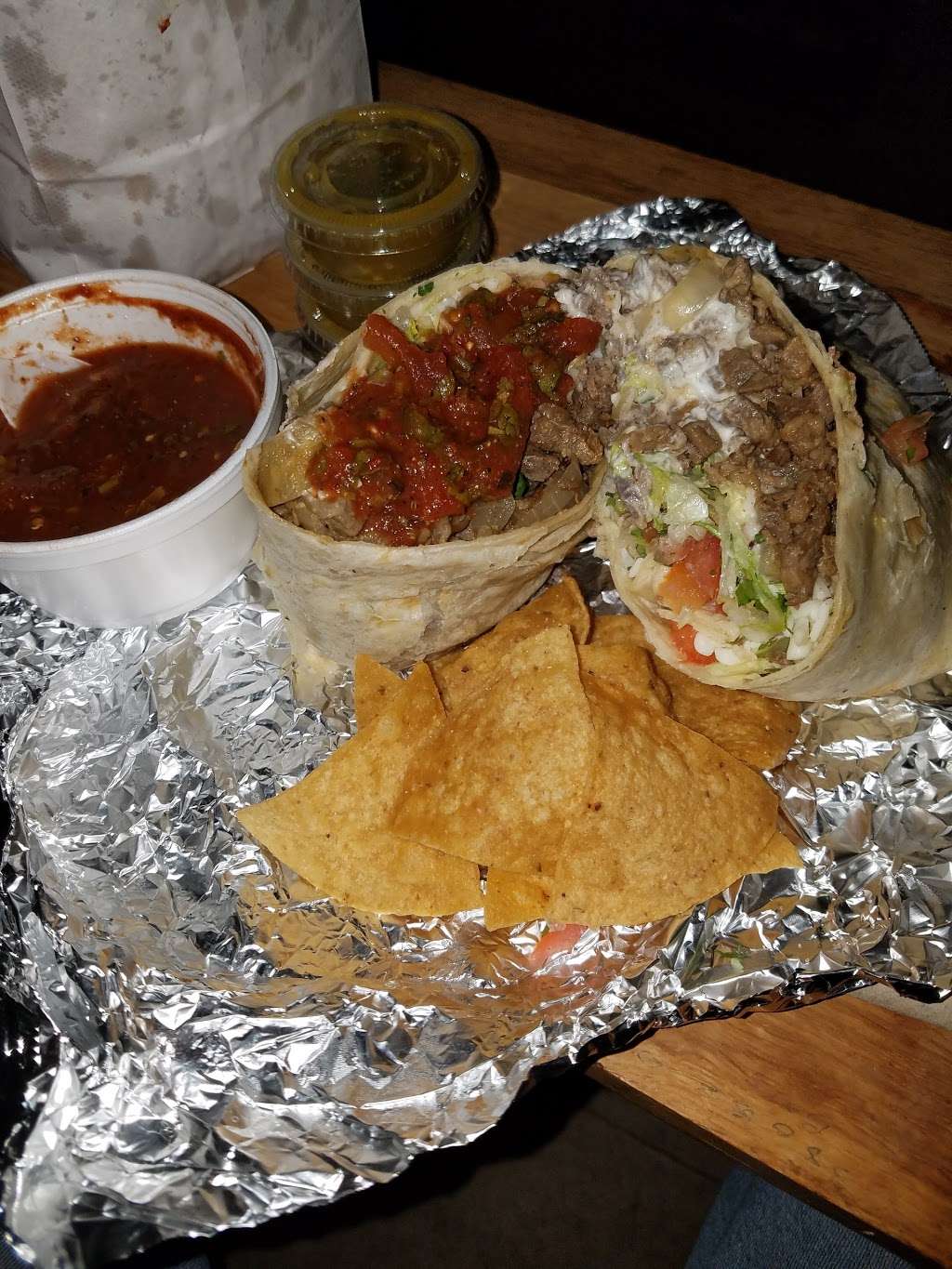 Hernandez Burrito Station | 1832, 2750 W 111th St, Chicago, IL 60655, USA | Phone: (773) 881-8479